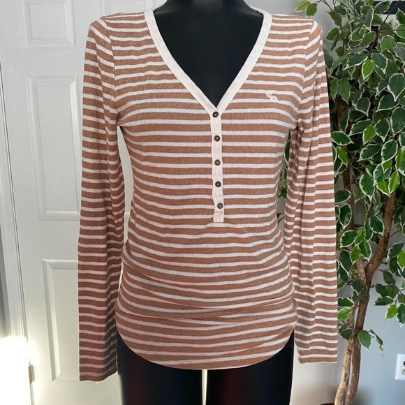 Abercrombie & Fitch Striped Long Sleeve Tee - Size M - Picture 1 of 6